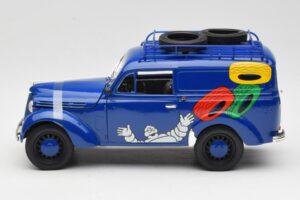 Renault Juvaquatre Michelin Blue Solido 1:18 82008 Metalas - nuotrauka 4 iš 8