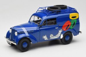 Renault Juvaquatre Michelin Blue Solido 1:18 82008 Metalas