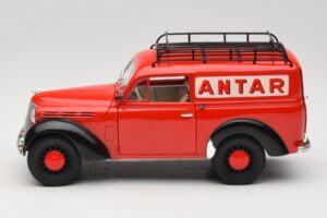 Renault Juvaquatre Utilitaire Raudonas Solido 1:18 8424 Metalas - nuotrauka 4 iš 8