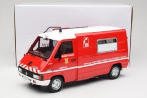 Renault Master T30 VSAB Ugniagesiai Raudonas Otto 1:18 OT1107 Derva - nuotrauka 6 iš 6