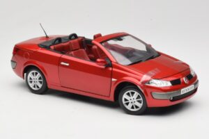 Renault Megane Mk1 CC Raudonas Solido 1:18 8152 Metalas - nuotrauka 6 iš 8