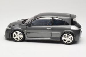 Renault Megane Mk2 RS Vampire Grey Norev 1:18 185101 Metalas - nuotrauka 4 iš 8