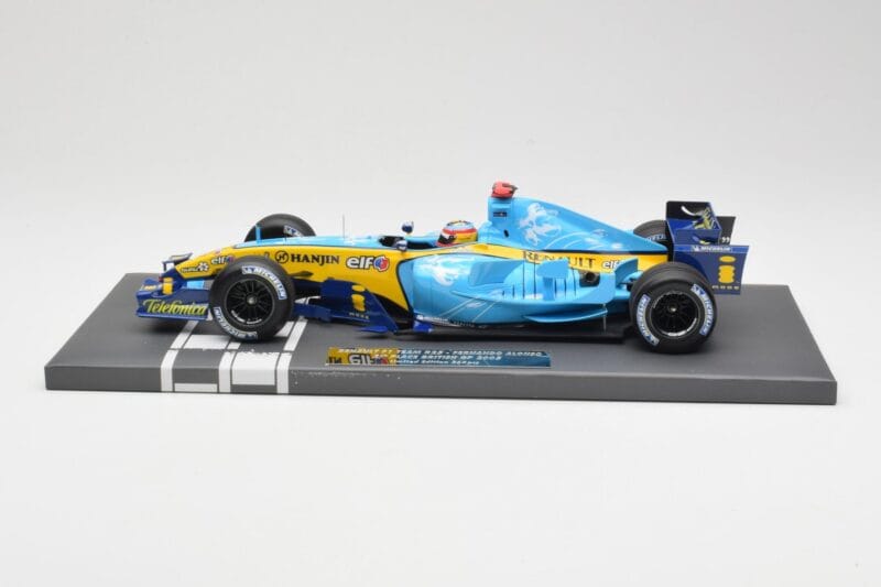 Renault R25 #5 F. Alonso 2nd Place British GP 2005 Minichamps 1:18 117051105 Metalas