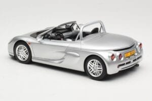 Renault Spider Sidabrinis Otto 1:18 OT1142 Derva - nuotrauka 5 iš 6