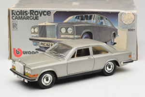 Rolls-Royce Camargue Sidabrinis Diamond Edition Bburago 1:18 3001-M3 Metalas - nuotrauka 8 iš 8