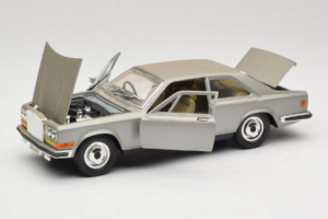 Rolls-Royce Camargue Sidabrinis Bburago 1:18 3001-M2 Metalas - nuotrauka 2 iš 8