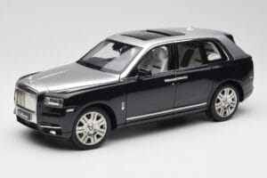 Rolls-Royce Cullinan Juodas & Sidabrinis OEM 1:18 ROLLS001 Metalas