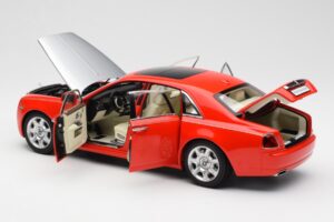 Rolls-Royce Ghost Raudonas & Sidabrinis Kyosho 1:18 008802RS Metalas - nuotrauka 5 iš 8