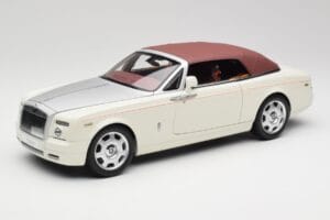 Rolls-Royce Phantom Drophead Coupe English Baltas Kyosho 1:18 08871EW2 Metalas - nuotrauka 3 iš 10