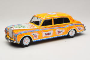 Rolls-Royce Phantom V John Lennon Paragon 1:18 PA-92121 Metalas