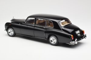 Rolls-Royce Phantom VI EWB Juodas Kyosho 1:18 08905BK Metalas - nuotrauka 7 iš 8