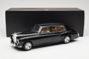 Rolls-Royce Phantom VI EWB Juodas Kyosho 1:18 08905BK Metalas - nuotrauka 8 iš 8