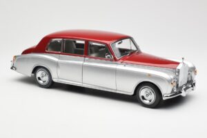 Rolls-Royce Phantom VI Sidabras Raudonas Kyosho 1:18 08905SR Metalas - nuotrauka 6 iš 8