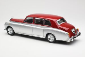 Rolls-Royce Phantom VI Sidabras Raudonas Kyosho 1:18 08905SR Metalas - nuotrauka 7 iš 8