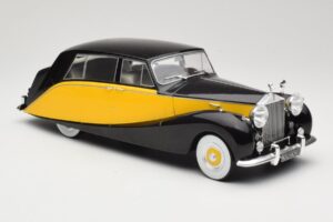 Rolls-Royce Silver Wraith Empress by Hooper Juodas & Geltonas MCG 1:18 MCG18066 Metalas - nuotrauka 4 iš 6