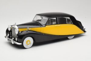 Rolls-Royce Silver Wraith Empress by Hooper Juodas & Geltonas MCG 1:18 MCG18066 Metalas