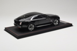 Rolls-Royce Spectre Juodas Df Model 1:18 REMC017 Derva - nuotrauka 3 iš 6