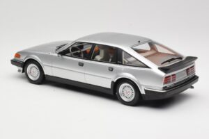 Rover Vitesse SD1 3.5 V8 Sidabrinis Minichamps 1:18 107138402 Metalas - nuotrauka 5 iš 6