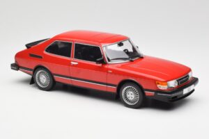 Saab 900 GL Raudonas MCG 1:18 MCG18340 Metalas - nuotrauka 2 iš 6