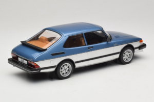 Saab 900 Turbo Blue Metallic MCG 1:18 MCG18261MCW Metalas - nuotrauka 2 iš 6