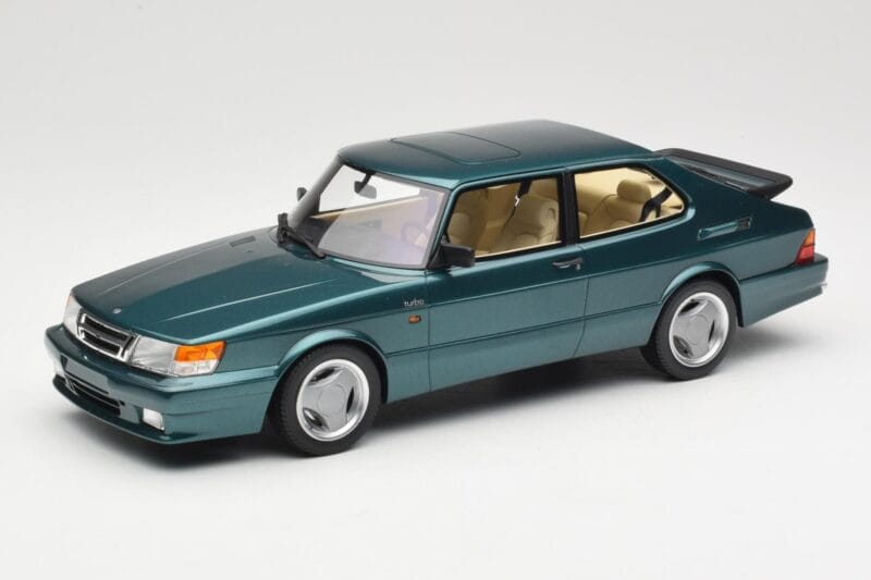 Saab 900 Turbo T16 Airflow Eucalyptus Green DNA 1:18 DNA000095 Metalas