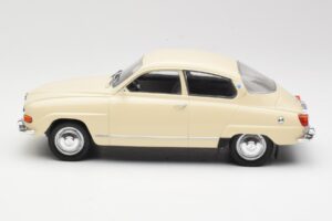 Saab 96 V4 Smėlinė MCG 1:18 MCG18059 Metalas - nuotrauka 3 iš 6