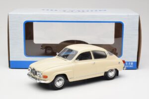 Saab 96 V4 Smėlinė MCG 1:18 MCG18059 Metalas - nuotrauka 6 iš 6