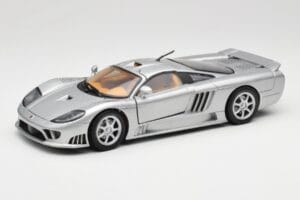 Saleen S7 Sidabrinis Motormax 1:18 73117 Metalas