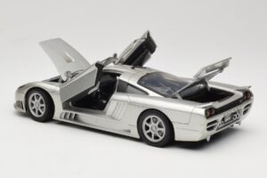 Saleen S7 Sidabrinis Welly 1:18 23124646-M20 Metalas - nuotrauka 5 iš 8