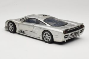 Saleen S7 Sidabrinis Welly 1:18 23124646-M20 Metalas - nuotrauka 7 iš 8