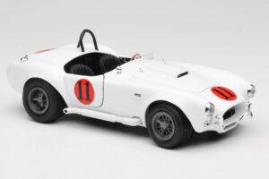 Shelby Cobra 427 S/C Baltas Auto World 1:18 AWSS104 Metalas - nuotrauka 6 iš 8