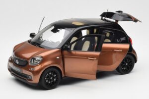 Smart Forfour W453 Juodas Hazel Rudas Norev 1:18 B66960299 Metalas - nuotrauka 2 iš 8