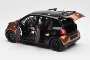 Smart Forfour W453 Juodas Hazel Rudas Norev 1:18 B66960299 Metalas - nuotrauka 5 iš 8