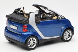 Smart Fortwo W451 Kabrioletas Mėlynas Sidabrinis Minichamps 1:18 Q0022565V001C80Q00 Metalas - nuotrauka 3 iš 8