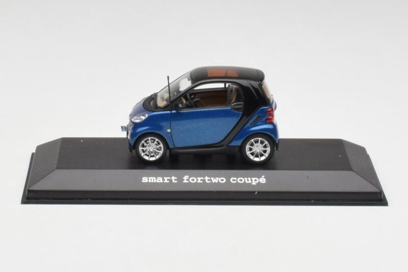 Smart Fortwo Coupe Aqua Mėlynas Metallic & Juodas Minichamps 1:43 Q0022558V001C77Q00 Metalas