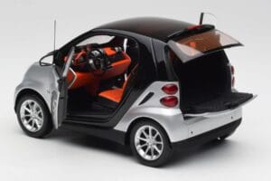 Smart Fortwo Coupe W451 Sidabrinis & Juodas Minichamps 1:18 Q0022528V001C75Q00 Metalas - nuotrauka 5 iš 8