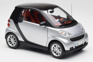 Smart Fortwo Coupe W451 Sidabrinis & Juodas Minichamps 1:18 Q0022528V001C75Q00 Metalas - nuotrauka 6 iš 8