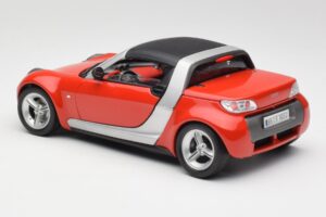 Smart Roadsteris Raudonas Bburago 1:18 34099 Metalas - nuotrauka 7 iš 8