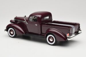 Studebaker Coupe Express Pickup Rudas American Mint 1:18 92458-R1 Metalas - nuotrauka 7 iš 8