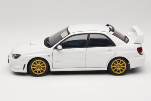 Subaru Impreza WRX STi GD Baltas AUTOart 1:18 78682 Metalas - nuotrauka 4 iš 8