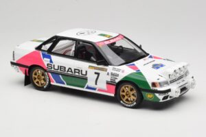 Subaru Legacy RS BC5 Group A #7 C. McRae / D. Ringer Rally Sweden 1992 Otto 1:18 OT1158 Derva - nuotrauka 4 iš 6