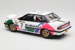 Subaru Legacy RS BC5 Group A #7 C. McRae / D. Ringer Rally Sweden 1992 Otto 1:18 OT1158 Derva - nuotrauka 5 iš 6