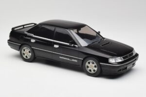 Subaru Legacy RS Juodas IXO 1:18 18CMC131A Metalas - nuotrauka 4 iš 6