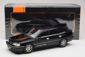 Subaru Legacy RS Juodas IXO 1:18 18CMC131A Metalas - nuotrauka 6 iš 6