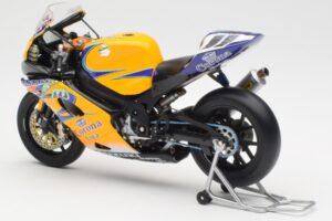 Suzuki GSX-R 1000 Team Alstare Corona Extra T. Corser WSB 2005 Minichamps 1:12 122052211 Metalas - nuotrauka 5 iš 6