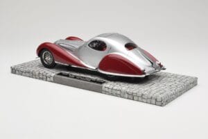 Talbot-Lago T150 C-SS Coupe Sidabrinis Raudonas Minichamps 1:18 107117121 Derva - nuotrauka 5 iš 6