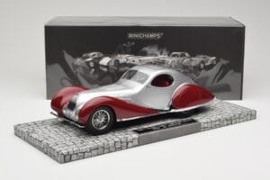 Talbot-Lago T150 C-SS Coupe Sidabrinis Raudonas Minichamps 1:18 107117121 Derva - nuotrauka 6 iš 6