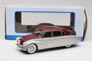 Tatra 87 Sidabrinis & Tamsiai Raudonas MCG 1:18 MCG18067 Metalas - nuotrauka 6 iš 6