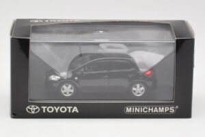 Toyota Auris E150 Juodas Minichamps 1:43 TOYOTA004 Metalas - nuotrauka 4 iš 4