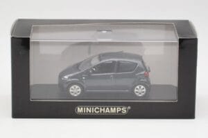 Toyota Aygo AB10 Grey Metallic Minichamps 1:43 AYGO001 Metalas - nuotrauka 4 iš 4